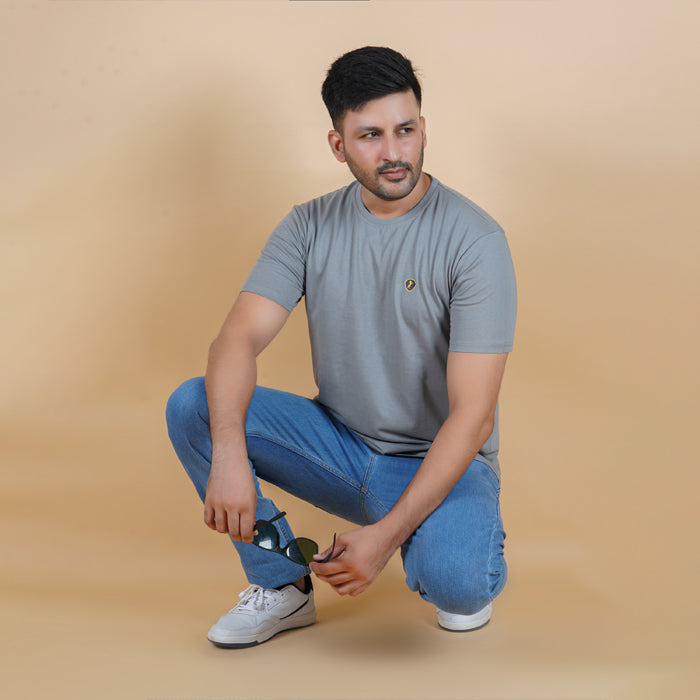 men half sleeve pure cotton round neck t shirt charcoal grey dark grey color soft breathable gold finish true fabric true color no shrink no sag